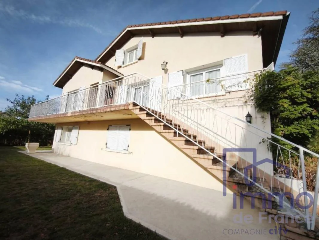 Maison 5 pièces à vendre à Veauche (42340) - photo 1