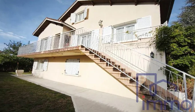 Maison 5 pièces à vendre à Veauche (42340) - photo 1