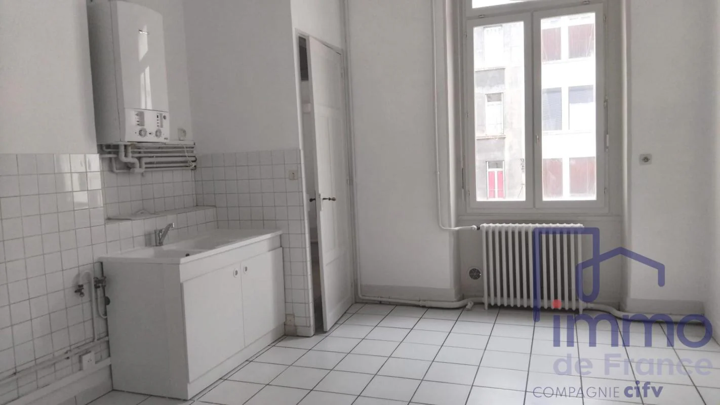 Appartement 4 pièces à vendre à Saint-Étienne (42000) - photo 12