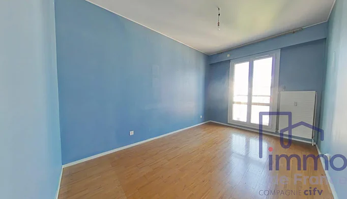 Appartement 5 pièces à vendre à Saint-Étienne (42000) - photo 9
