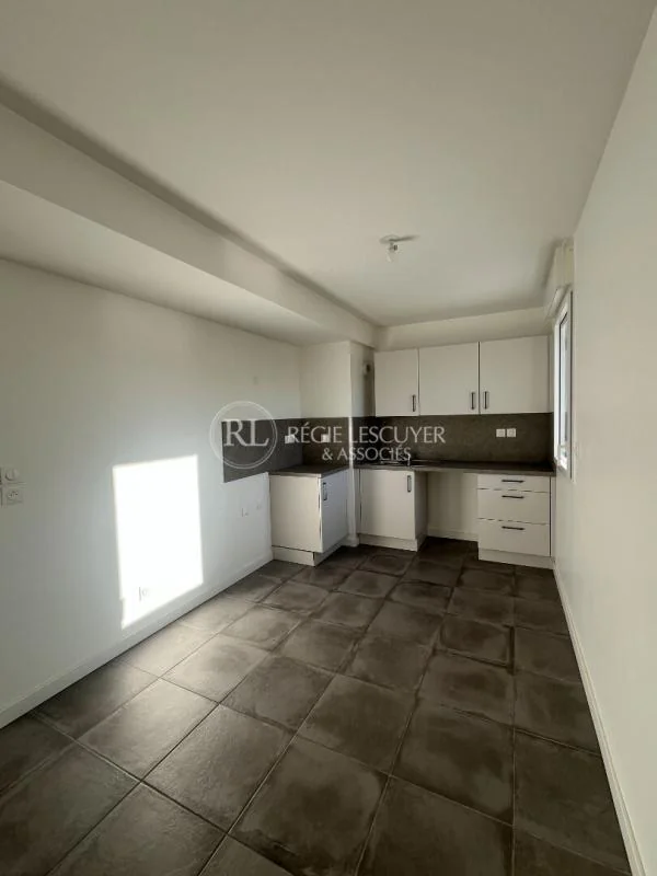 Appartement 3 pièces à louer à Lyon (69008) - photo 1