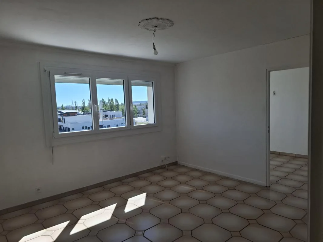 Appartement 4 pièces à louer à Essey-lès-Nancy (54270) - photo 7