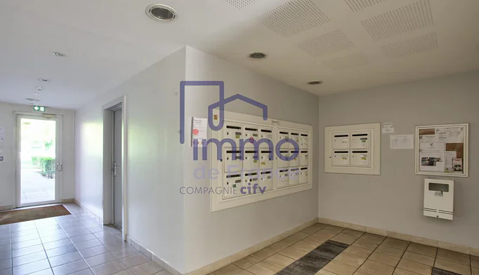 Appartement 3 pièces à vendre à Échirolles (38130) - photo 11