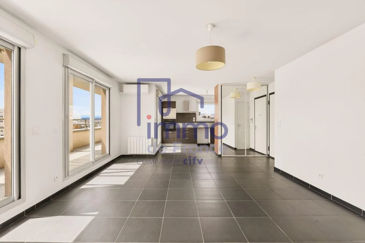 Appartement 4 pièces à vendre à Villeurbanne (69100) - photo 2