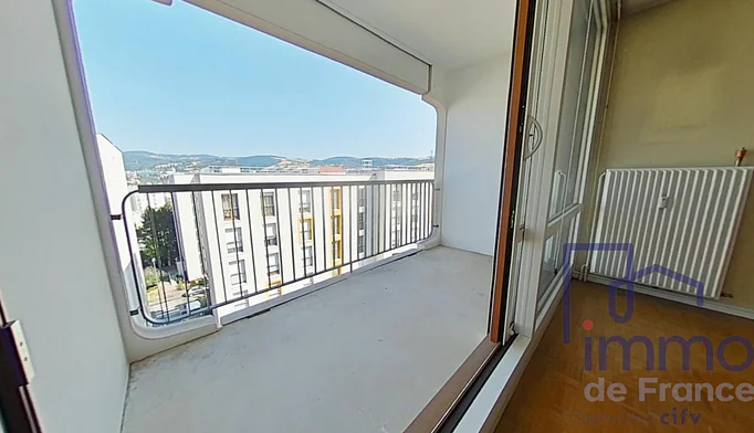 Appartement 5 pièces à vendre à Saint-Étienne (42000) - photo 4