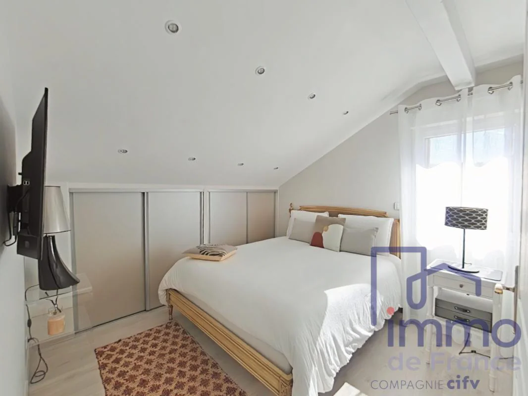 Appartement 5 pièces à vendre à Vals-près-le-Puy (43750) - photo 8