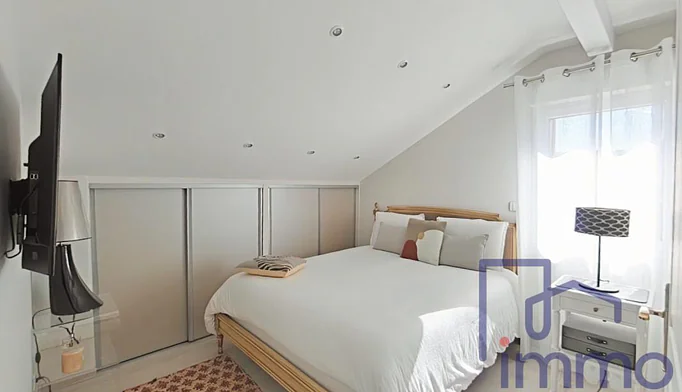 Appartement 5 pièces à vendre à Vals-près-le-Puy (43750) - photo 8