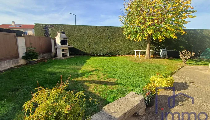 Maison 6 pièces à vendre à Veauchette (42340) - photo 2