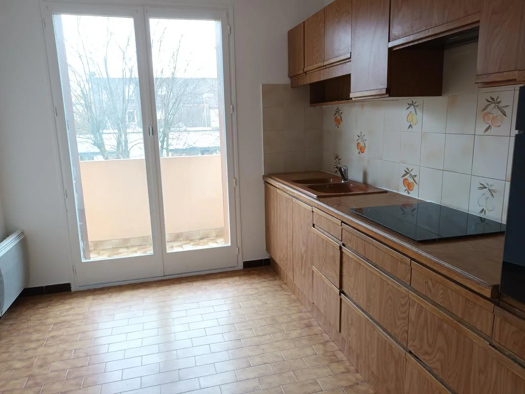 Appartement 3 pièces à louer à Vaulx-en-Velin (69120) - photo 2
