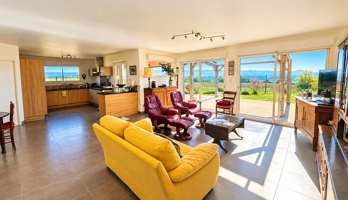 Maison 6 pièces à vendre à Saint-Bardoux (26260) - photo 2