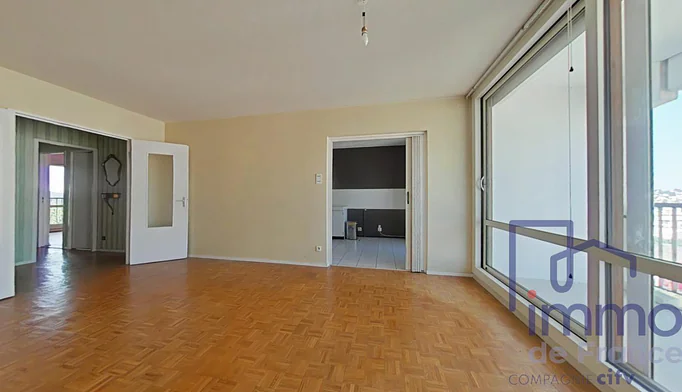 Appartement 5 pièces à vendre à Saint-Étienne (42000) - photo 3