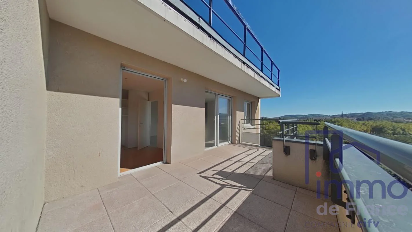 Appartement 3 pièces à vendre à Saint-Étienne (42000) - photo 1