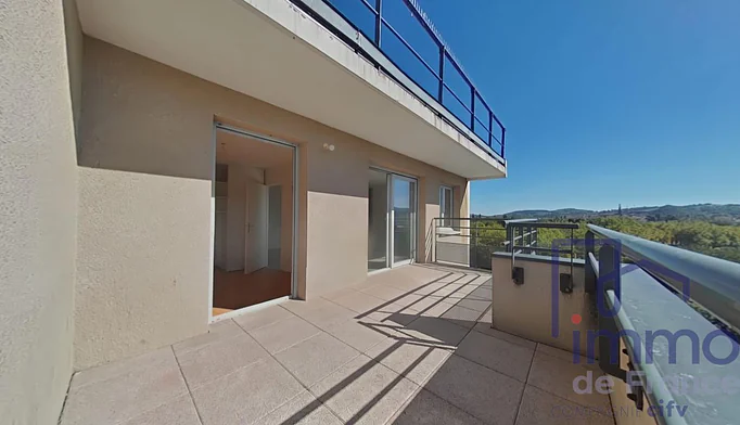 Appartement 3 pièces à vendre à Saint-Étienne (42000) - photo 1