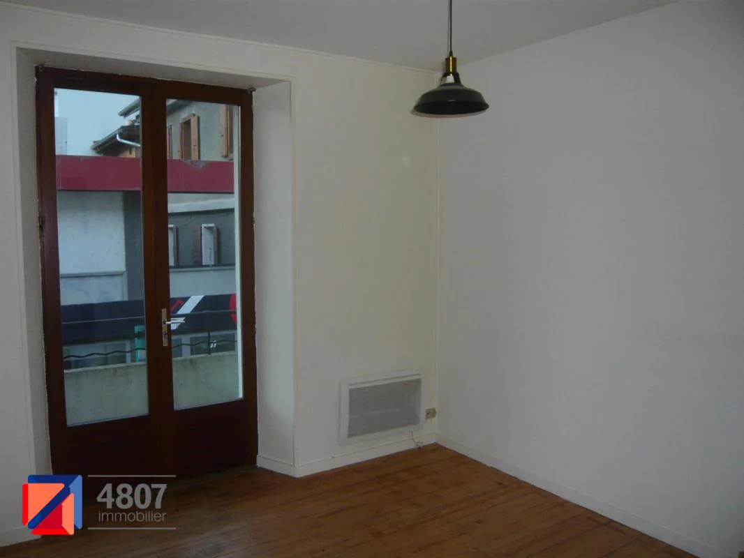 Appartement 2 pièces à louer à Cluses (74300) - photo 2