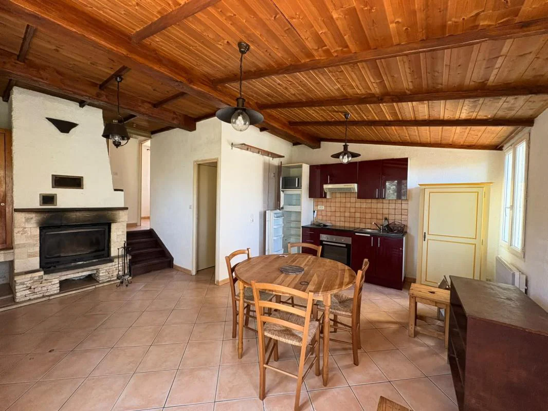 Maison à Pelouse