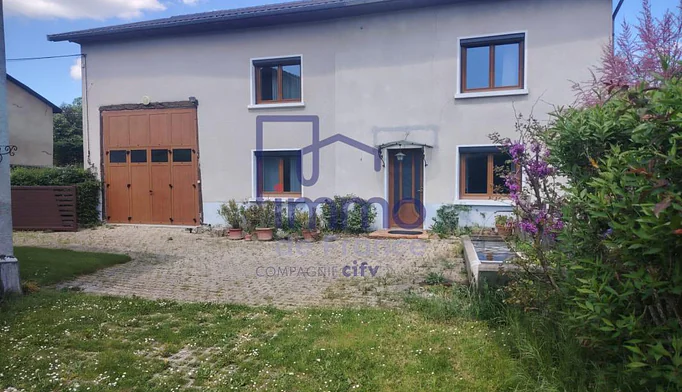 Maison 6 pièces à vendre à Sainte-Anne-sur-Gervonde (38440) - photo 1