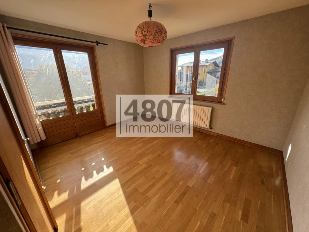 Maison 8 pièces à vendre à Marignier (74970) - photo 5