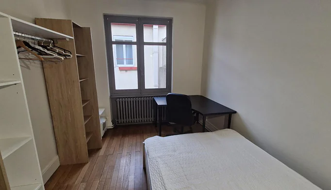 Appartement 1 pièce à louer à Lyon (69008) - photo 2