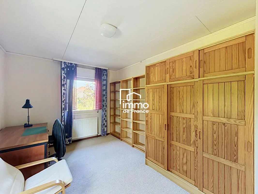 Maison 6 pièces à vendre à Chevry (01170) - photo 8