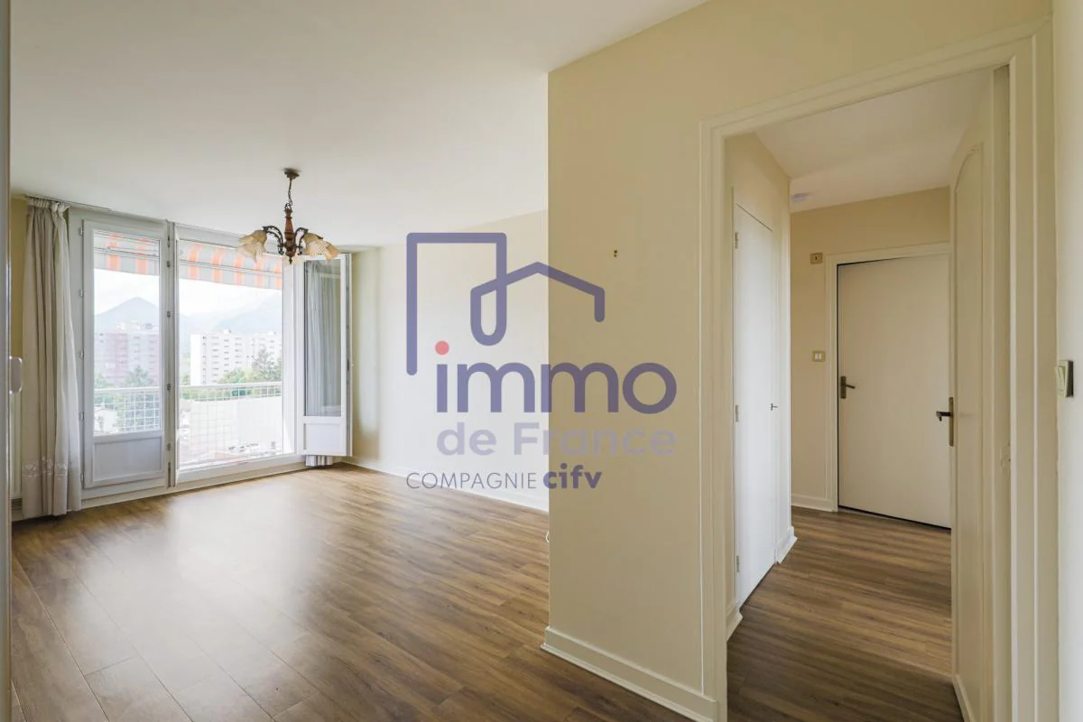 Appartement 4 pièces à vendre au Pont-de-Claix (38800) - photo 2