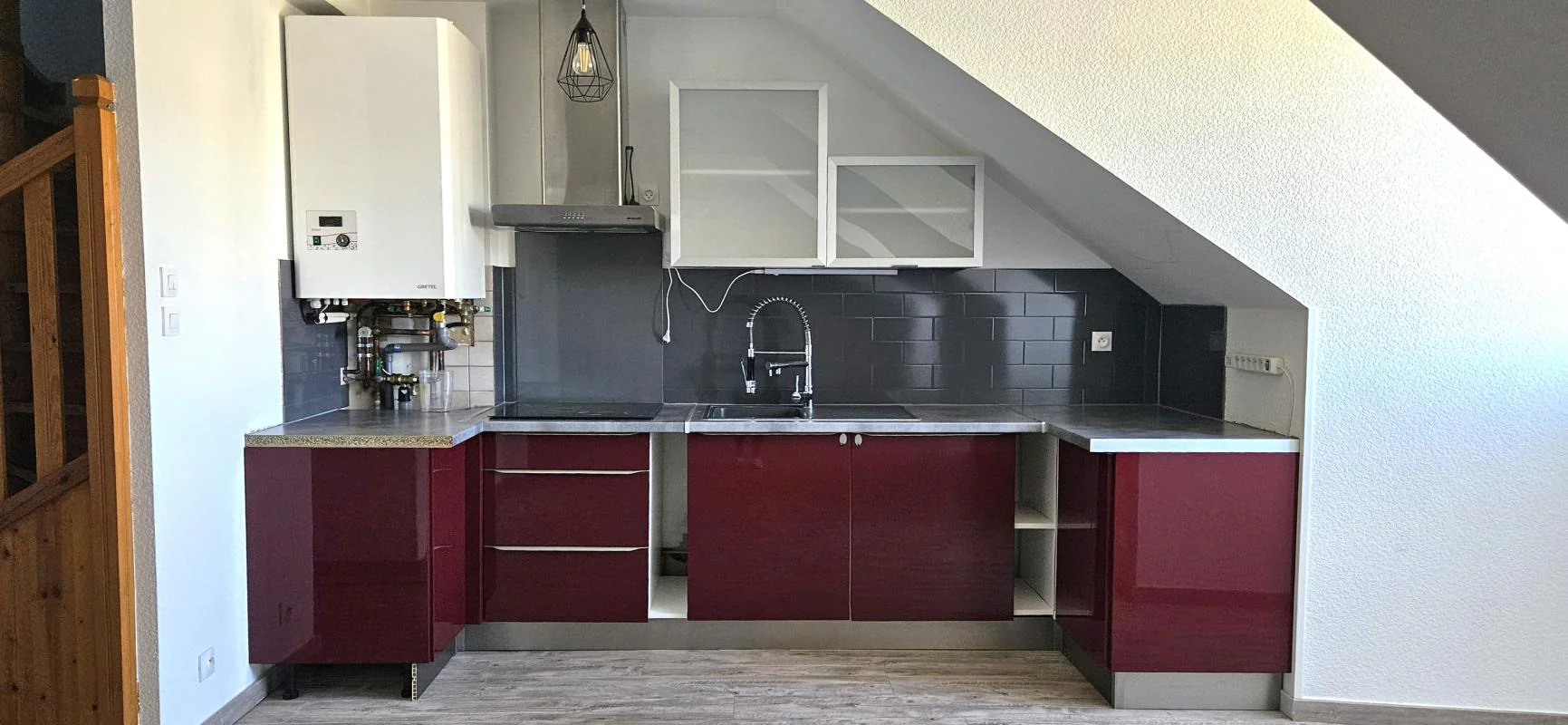 Appartement 2 pièces à louer à Saint-Chély-d'Apcher (48200) - photo 8
