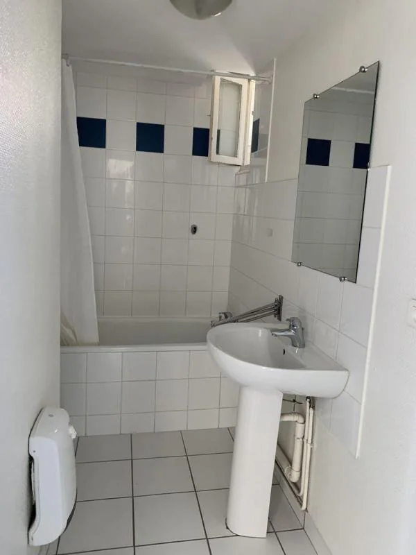 Appartement 2 pièces à louer à Valence (26000) - photo 5