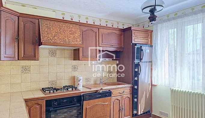 Maison 4 pièces à vendre à Bourg-en-Bresse (01000) - photo 2