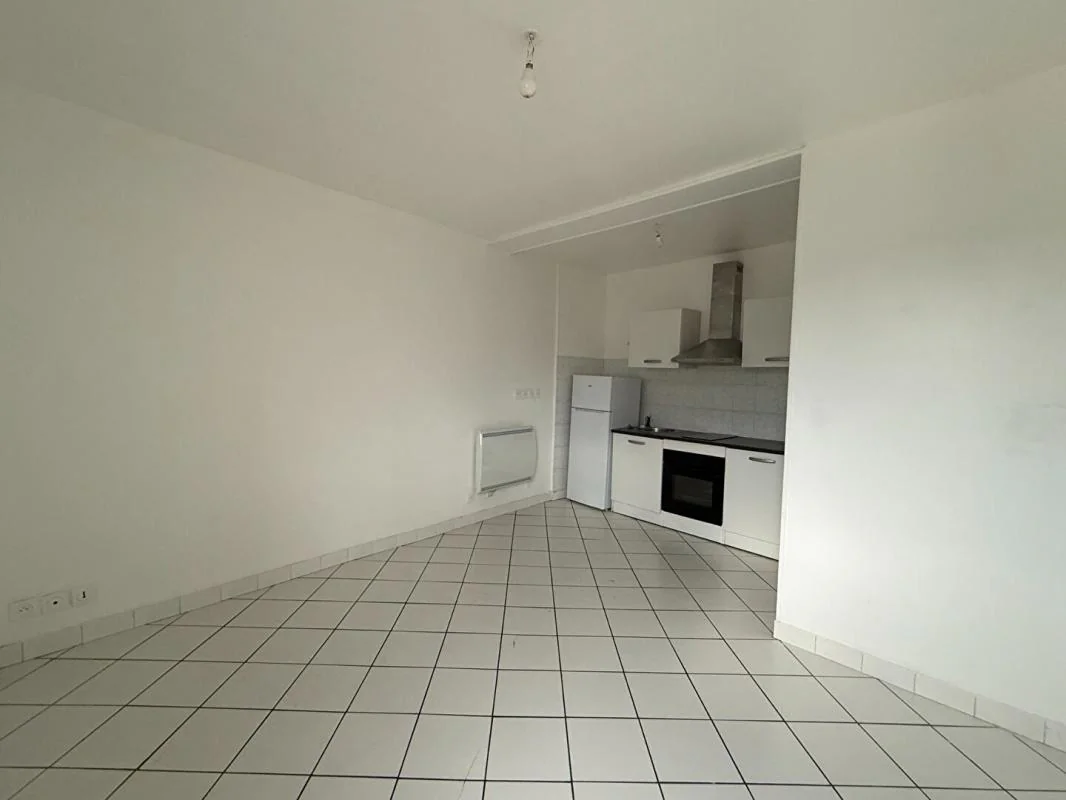 Appartement 2 pièces à louer à Harfleur (76700) - photo 1