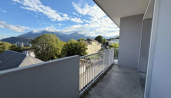 Appartement 4 pièces à vendre à Chambéry (73000) - photo 3