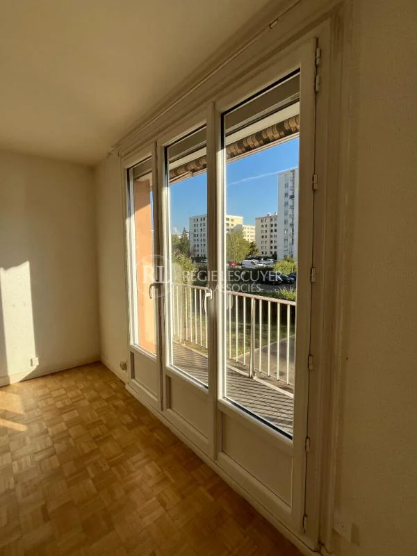 Appartement 3 pièces à louer à Bourgoin-Jallieu (38300) - photo 1