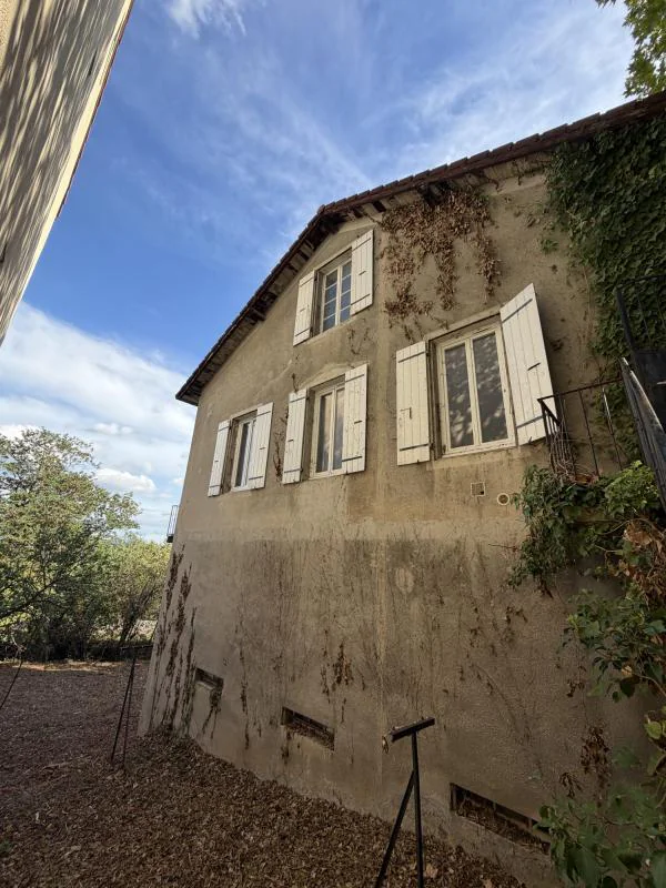 Immeuble à vendre à Privas (07000) - photo 1