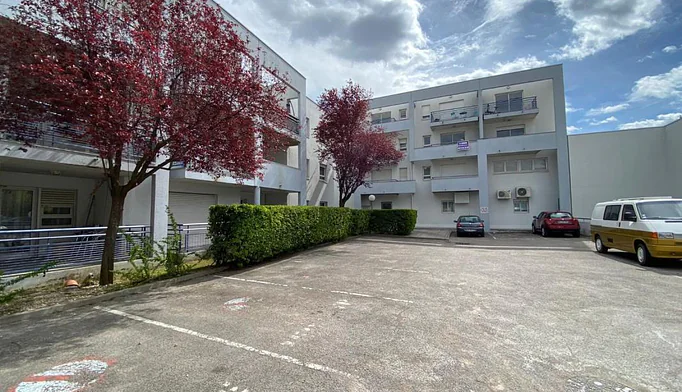Parking / Box à louer à Montpellier (34090) - photo 2