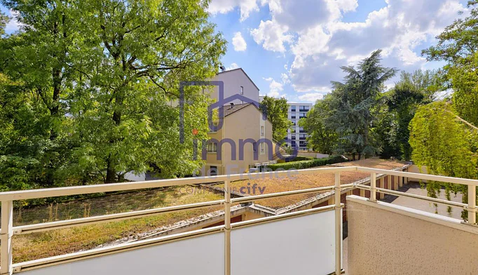 Appartement 4 pièces à vendre à Lyon (69005) - photo 4
