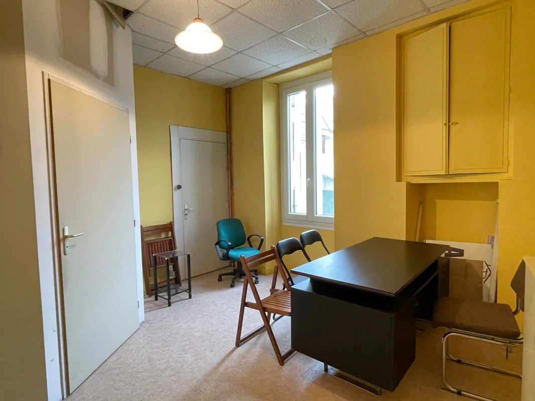 Bureau à louer à Capdenac-Gare (12700) - photo 3