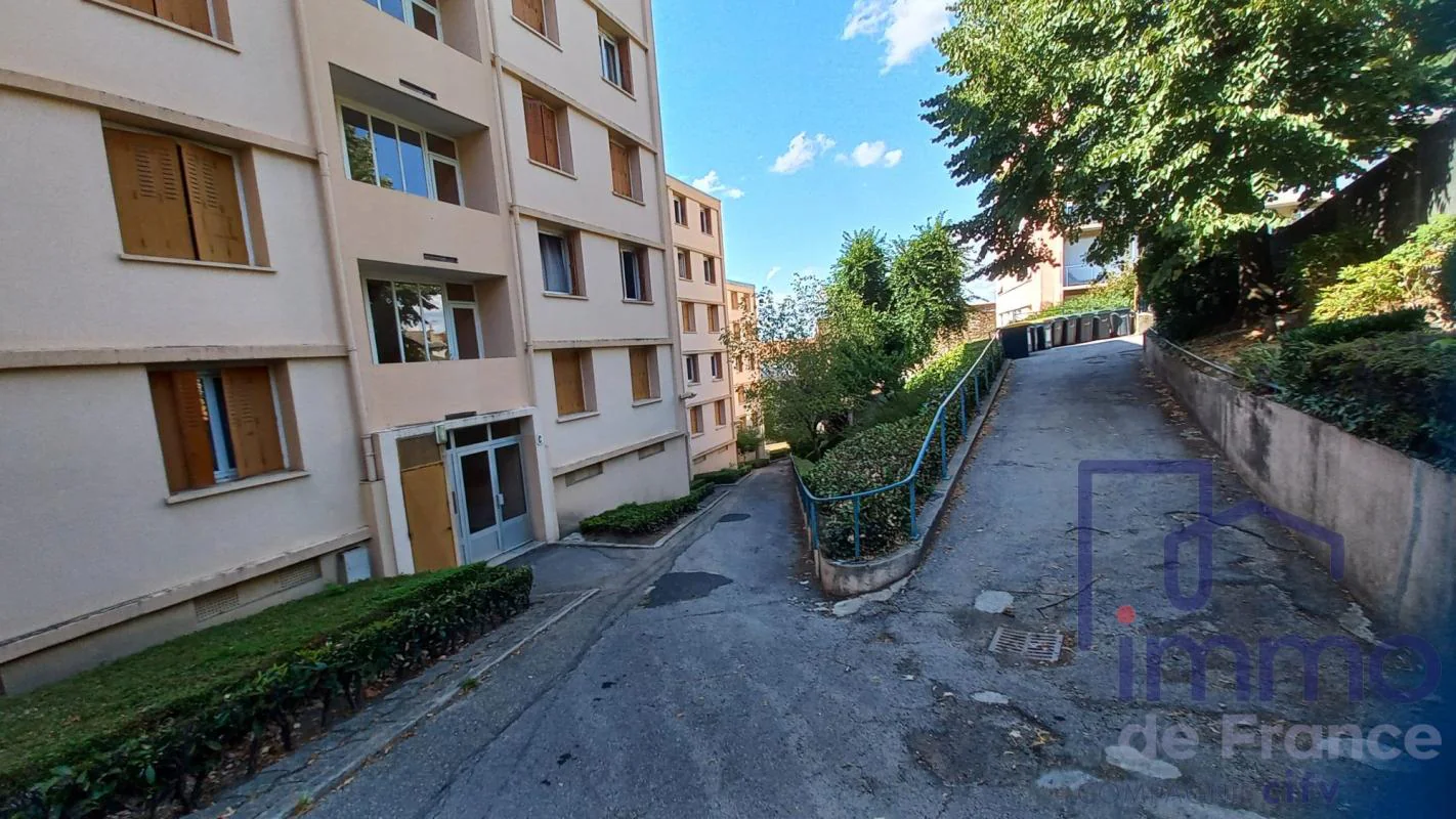 Appartement 2 pièces à vendre à Saint-Étienne (42000) - photo 8