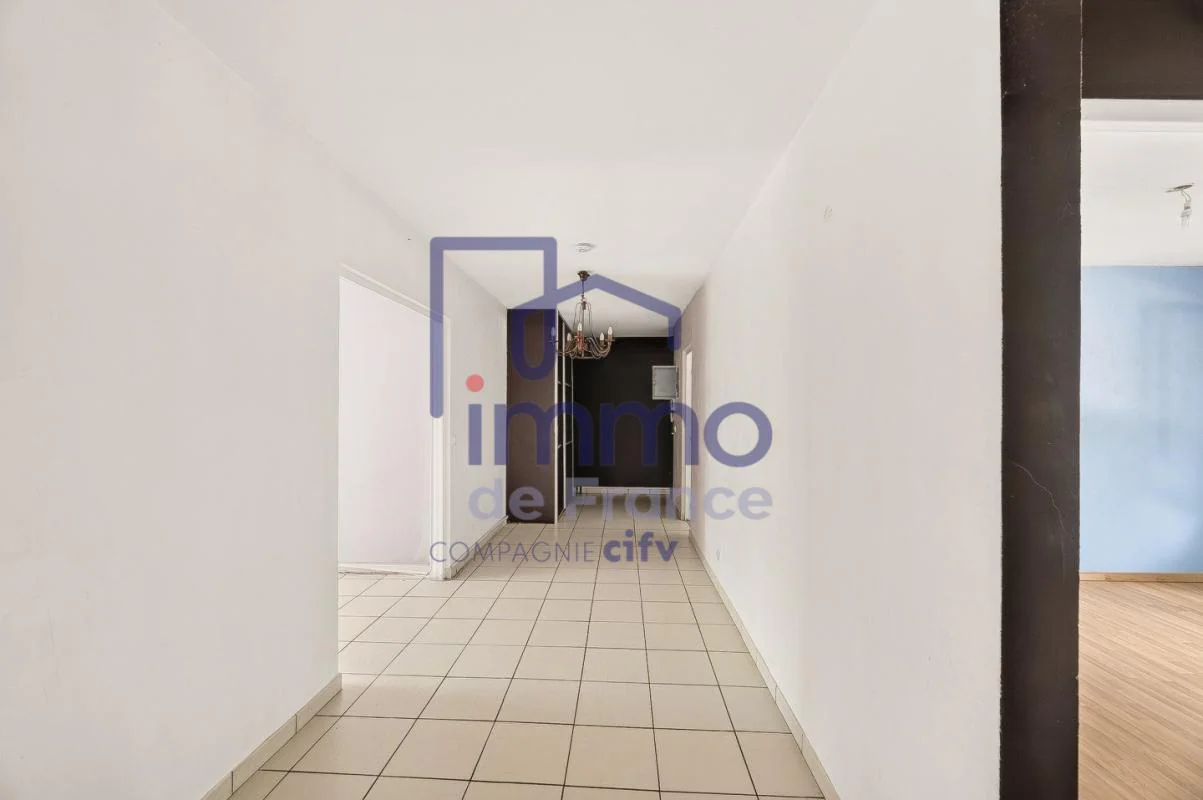 Appartement 4 pièces à vendre à Neuville-sur-Saône (69250) - photo 2