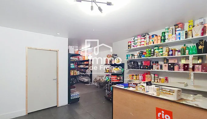 Bureau à vendre à Roche-sur-Yon (85000) - photo 3