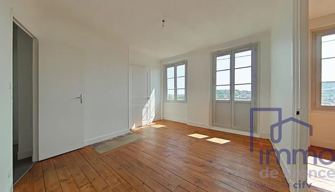 Appartement 2 pièces à vendre à Saint-Étienne (42000) - photo 4