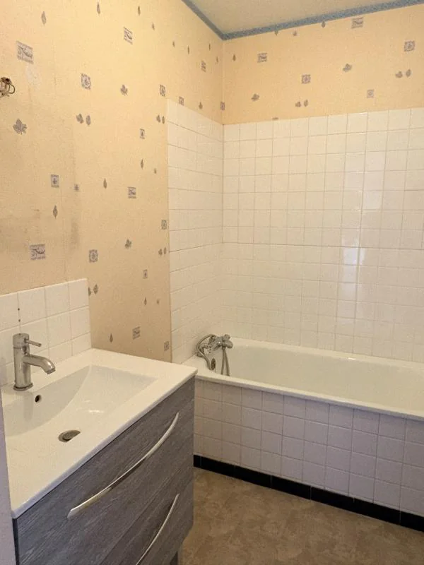 Appartement 3 pièces à vendre à Troyes (10000) - photo 4