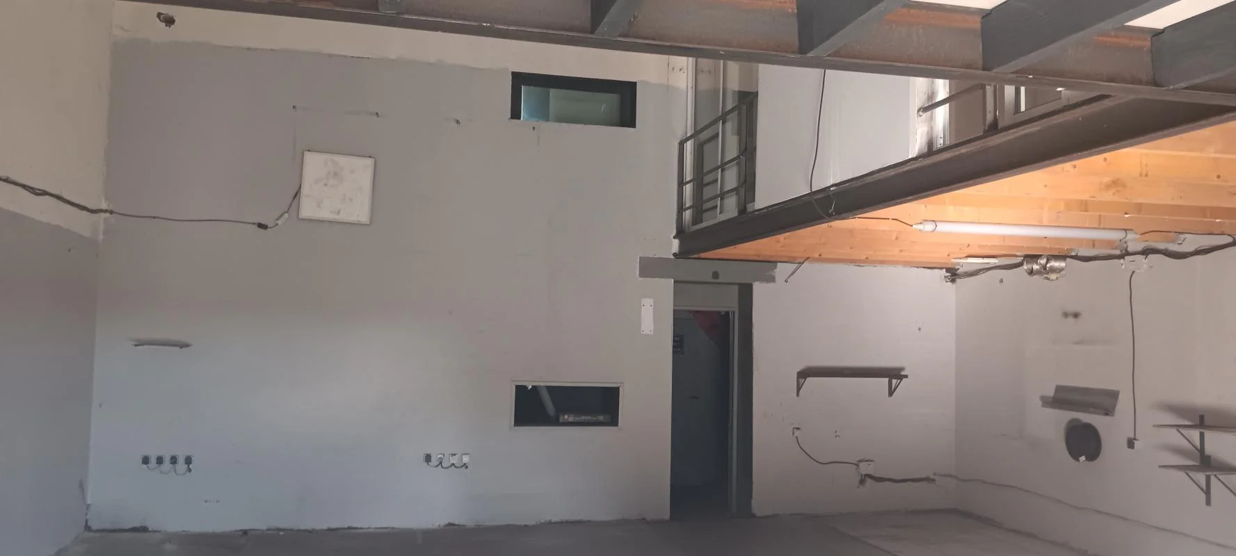 Bureau à louer à Rodez (12000) - photo 8