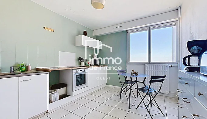 Appartement 2 pièces à vendre à Roche-sur-Yon (85000) - photo 2