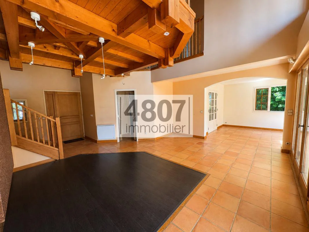Maison 4 pièces à vendre à Cluses (74300) - photo 2