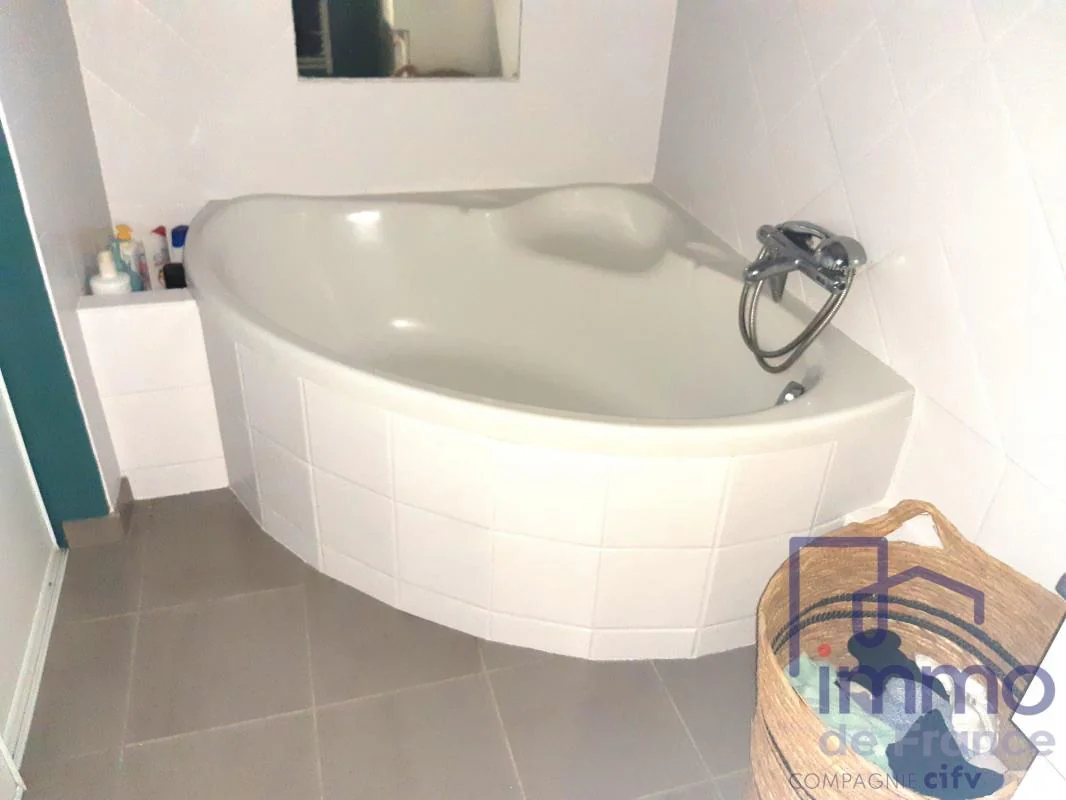 Maison 5 pièces à vendre au Puy-en-Velay (43000) - photo 4