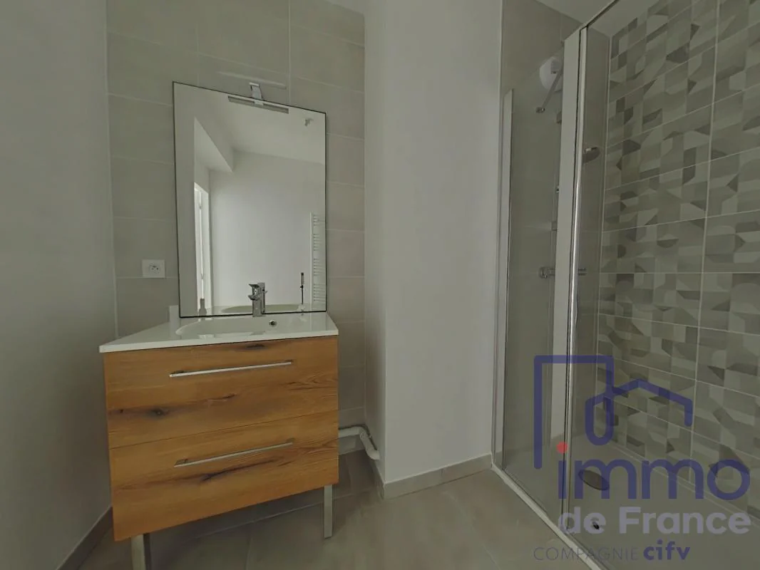 Appartement 2 pièces à vendre à Saint-Genest-Lerpt (42530) - photo 4