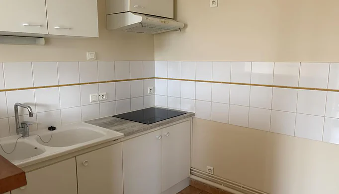 Appartement 3 pièces à louer à Villefranche-de-Rouergue (12200) - photo 2