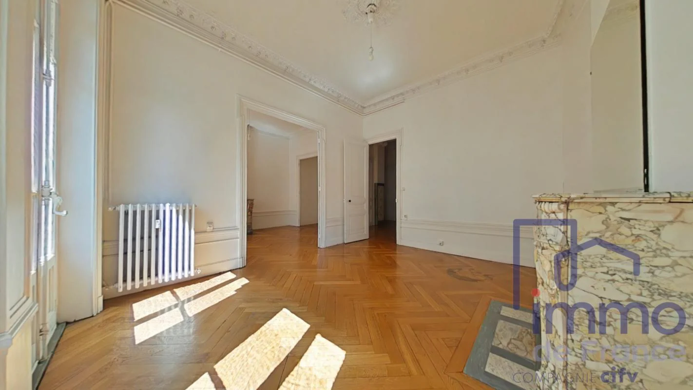 Appartement 4 pièces à vendre à Saint-Étienne (42000) - photo 2