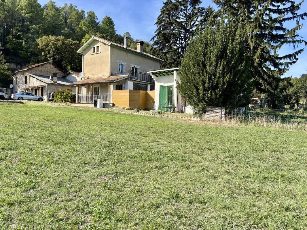 Maison 10 pièces à vendre à Peyrins (26380) - photo 1