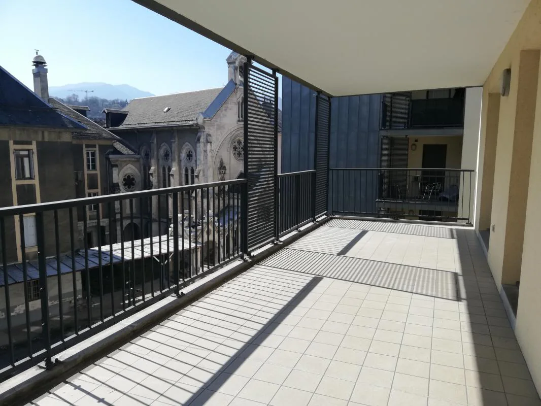 Appartement 5 pièces à louer à Chambéry (73000) - photo 1