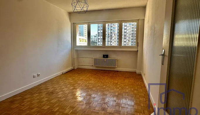 Appartement 2 pièces à vendre à Saint-Étienne (42000) - photo 1