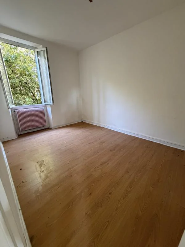 Immeuble à vendre à Privas (07000) - photo 11